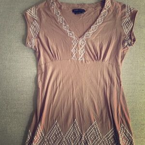 BCBG MAXAZRIA T SHIRT